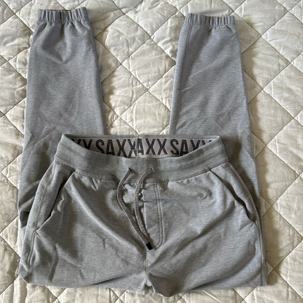 SAXX men’s downtime pant size M